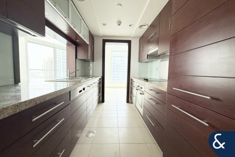 Apartment in Downtown Dubai (Downtown Burj Dubai), Dubai 1 bedroom, 85 sq.m. № 75717 - photo 2