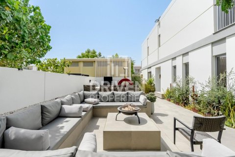 Townhouse in Elan, Tilal Al Ghaf, Dubai 4 bedrooms, 219 sq.m. № 18973 - photo 8