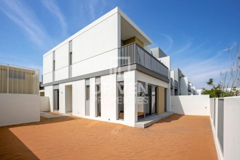 Townhouse in Elan, Tilal Al Ghaf, Dubai 4 bedrooms, 219 sq.m. № 18973 - photo 2