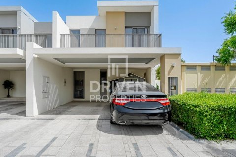 Townhouse in Elan, Tilal Al Ghaf, Dubai 4 bedrooms, 219 sq.m. № 18973 - photo 17