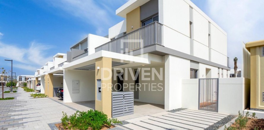 Townhouse in Elan, Tilal Al Ghaf, Dubai 4 bedrooms, 219 sq.m. № 18973