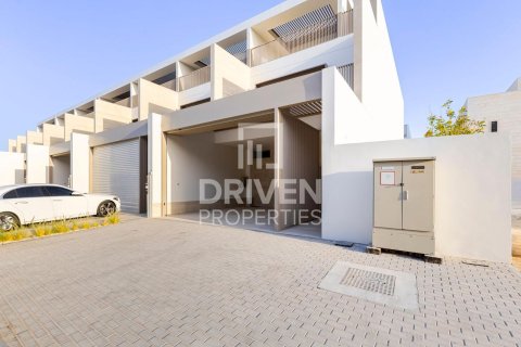 Купить таунхаус в Meydan, Дубай: 3 спальни, 289м², № 18982 - фото 15