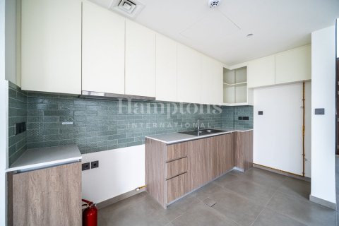 Townhouse in Sweden, The World Islands, Dubai 4 bedrooms, 257.43421300 sq.m. № 64016 - photo 12