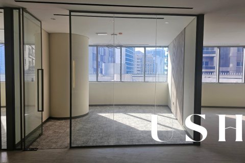Office in Barsha Heights (Tecom), Dubai 193 sq.m. № 39047 - photo 4
