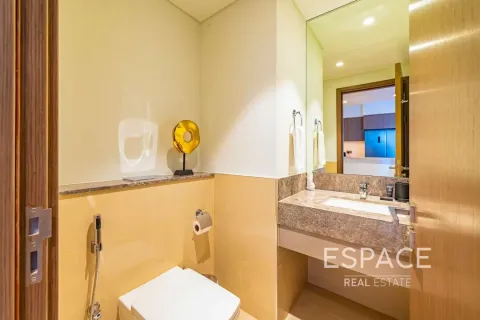 Купить квартиру в Даунтаун Дубай (Даунтаун Бурдж Дубай), Дубай: 3 спальни, 140м², № 71141 - фото 7