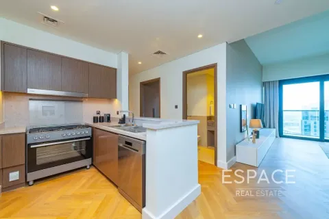 Купить квартиру в Даунтаун Дубай (Даунтаун Бурдж Дубай), Дубай: 3 спальни, 140м², № 71141 - фото 5