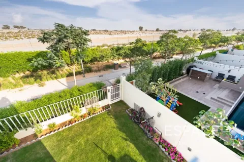 Купить таунхаус в Дубай Хилс Эстейт, Дубай: 4 спальни, 230м², № 71145 - фото 12