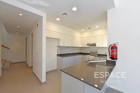 Купить таунхаус в Дубай Хилс Эстейт, Дубай: 4 спальни, 230м², № 71145 - фото 5