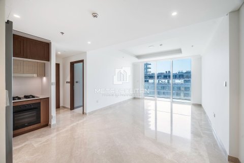 Apartamento en EMAAR Beachfront, Dubai Harbour, Dubai, 1 dormitorio, 74 m², № 74206