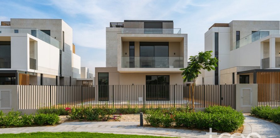 Villa in Arabian Ranches 3, Dubai 4 bedrooms, 430.61 sq.m. № 136309