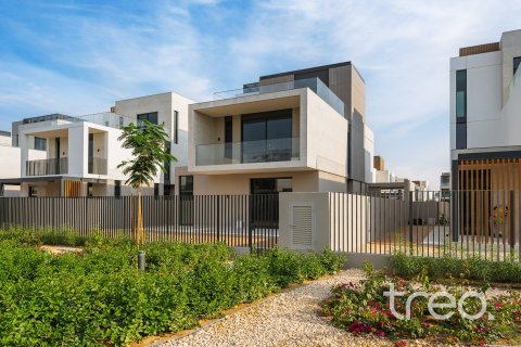 Villa in Arabian Ranches 3, Dubai 4 bedrooms, 430.61 sq.m. № 136309 - photo 12
