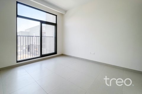 Villa in Dubai South (Dubai World Central), Dubai 4 bedrooms, 306.39 sq.m. № 136296 - photo 16