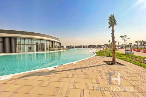 Villa in Dubai South (Dubai World Central), Dubai 4 bedrooms, 306.39 sq.m. № 136296 - photo 5