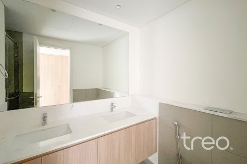 Villa in Dubai South (Dubai World Central), Dubai 4 bedrooms, 306.39 sq.m. № 136296 - photo 14