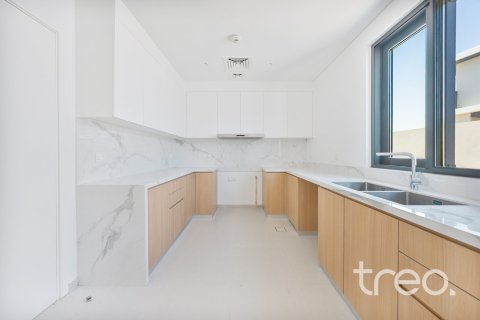 Townhouse in Dubai 4 bedrooms, 357.4 sq.m. № 136301 - photo 22