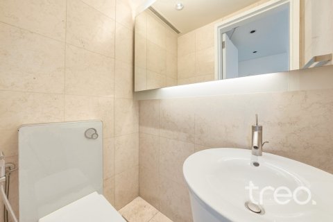 Apartment in Burj Khalifa, Dubai 2 bedrooms, 143.63 sq.m. № 136302 - photo 2