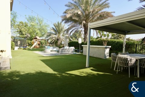 Снять в аренду виллу в Jumeirah Islands, Дубай: 4 спальни, 491м², № 79198 - фото 18