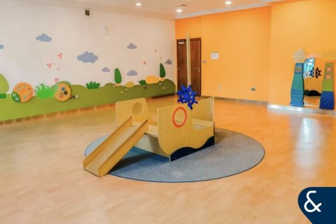 Apartment in Downtown Dubai (Downtown Burj Dubai), Dubai 2 bedrooms, 108 sq.m. № 79210 - photo 22