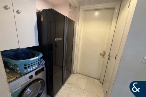 Villa in Arabian Ranches, Dubai 4 bedrooms, 297 sq.m. № 79211 - photo 9