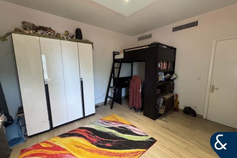 Villa in Arabian Ranches, Dubai 4 bedrooms, 297 sq.m. № 79211 - photo 13