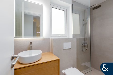 Снять в аренду виллу в Springs 8, The Springs, Дубай: 3 спальни, 157м², № 79197 - фото 10