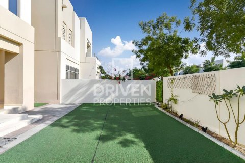 Adosado en Mira Oasis, Reem, Dubai, 3 dormitorios, 219.9 m², № 142982 - foto 18
