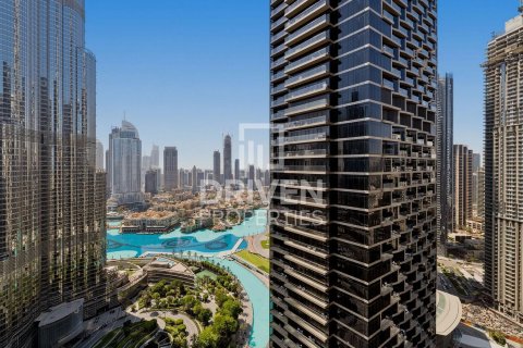 Apartamento en The Address Residences Dubai Opera, Downtown Dubai (Downtown Burj Dubai), Dubai, 2 dormitorios, 114.18 m², № 142992 - foto 17