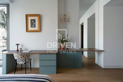 Apartment in Al Wasl, Dubai 2 bedrooms, 147.07 sq.m. № 135660 - photo 9