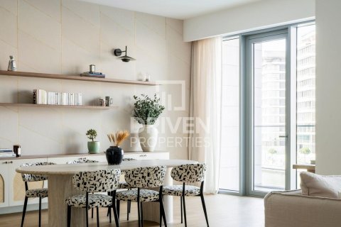 Apartment in Al Wasl, Dubai 2 bedrooms, 147.07 sq.m. № 135660 - photo 13