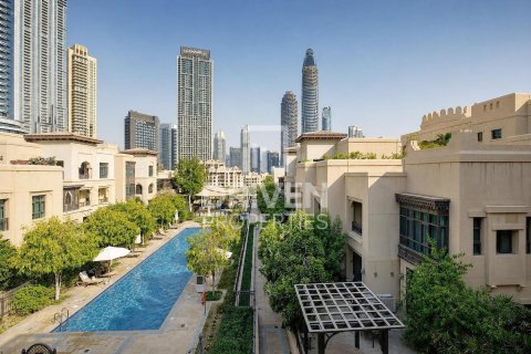 Appartement à Downtown Dubai (Downtown Burj Dubai), Dubai, 2 chambres, 147.07 m², № 135649 - photo 5