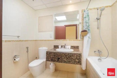 Apartment in Dubai 2 bedrooms, 117.8 sq.m. № 49990 - photo 15