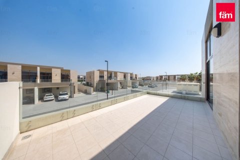 Villa en Dubai, 4 dormitorios, 282 m², № 95533 - foto 20