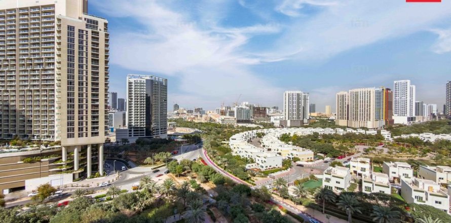 Apartment in Dubai 3 bedrooms, 121.9 sq.m. № 95536