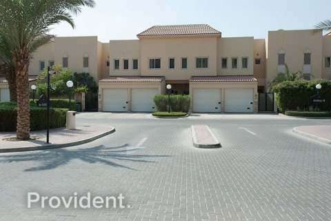 Villa in Dubai Festival City, Dubai 4 bedrooms, 331.2 sq.m. № 2858 - photo 8