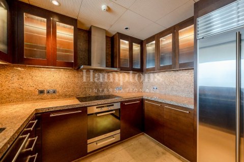 Apartment in Downtown Dubai (Downtown Burj Dubai), Dubai 2 bedrooms, 132.66548400 sq.m. № 12722 - photo 6