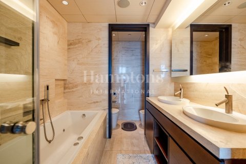 Apartment in Downtown Dubai (Downtown Burj Dubai), Dubai 2 bedrooms, 132.66548400 sq.m. № 12722 - photo 5