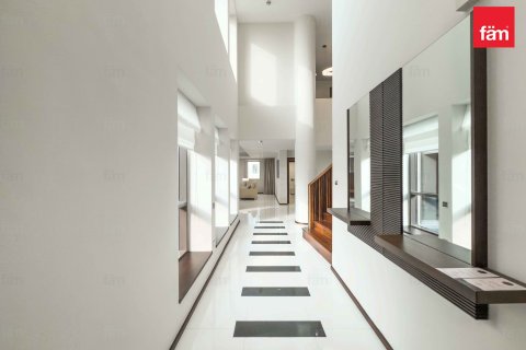 Penthouse in Dubai 4 bedrooms, 516.1 sq.m. № 91819 - photo 11