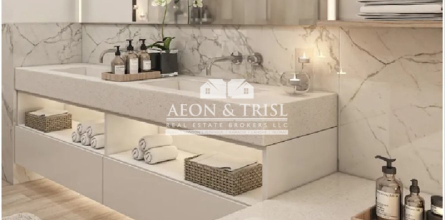 Villa en Murooj Al Furjan, Al Furjan, Dubai, 4 dormitorios, 790 m², № 61297