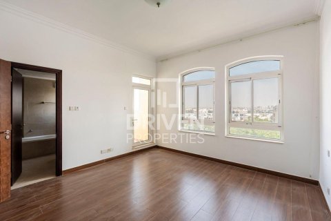 Apartment in Dubai Festival City, Dubai 3 bedrooms, 241.64 sq.m. № 128702 - photo 8