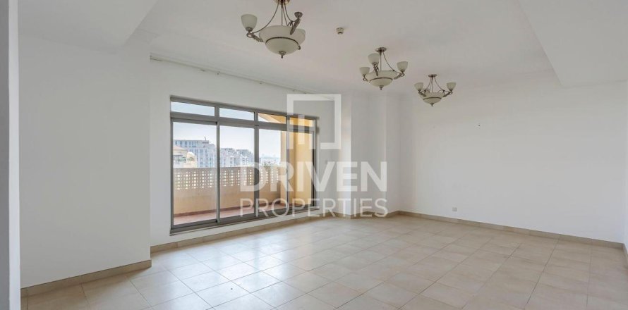Apartment in Dubai Festival City, Dubai 3 bedrooms, 241.64 sq.m. № 128702