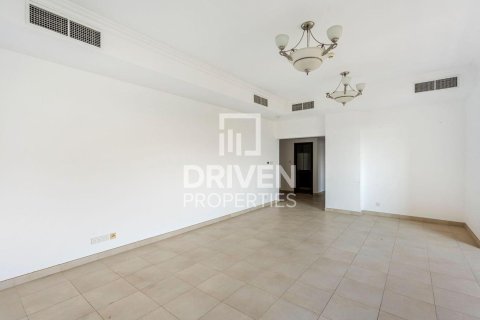 Apartment in Dubai Festival City, Dubai 3 bedrooms, 241.64 sq.m. № 128702 - photo 3