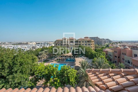 Apartment in Dubai Festival City, Dubai 3 bedrooms, 241.64 sq.m. № 128702 - photo 13