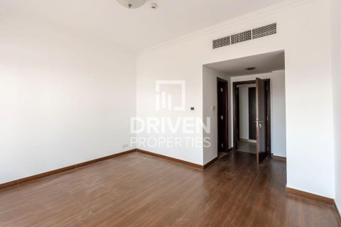 Apartment in Dubai Festival City, Dubai 3 bedrooms, 241.64 sq.m. № 128702 - photo 7
