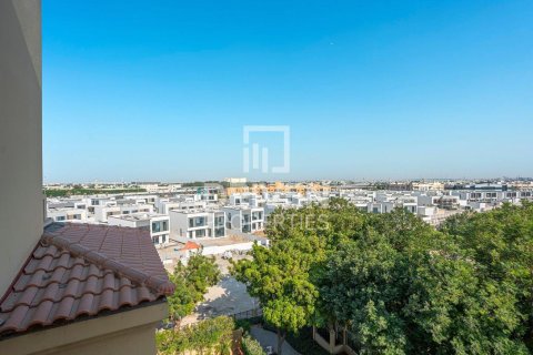 Apartment in Dubai Festival City, Dubai 3 bedrooms, 241.64 sq.m. № 128702 - photo 15