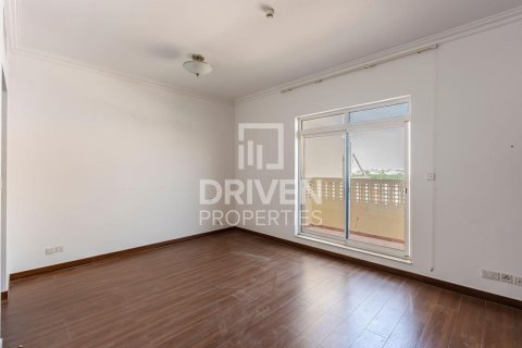 Apartment in Dubai Festival City, Dubai 3 bedrooms, 241.64 sq.m. № 128702 - photo 10