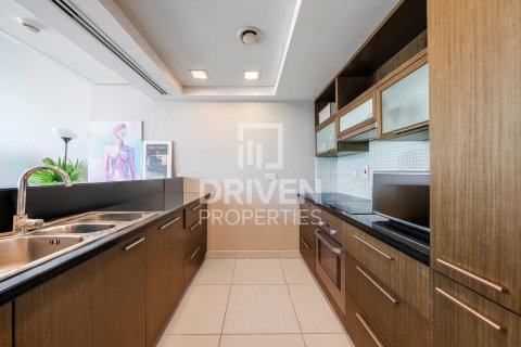 Apartment in The Lofts, Downtown Dubai (Downtown Burj Dubai), Dubai studio, 51.84 sq.m. № 126659 - photo 8