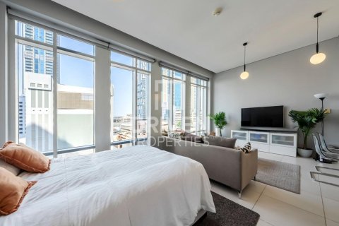 Apartment in The Lofts, Downtown Dubai (Downtown Burj Dubai), Dubai studio, 51.84 sq.m. № 126659 - photo 5