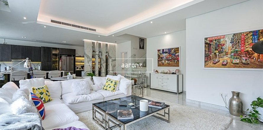 Appartement à Dubai Marina, Dubai, 3 chambres, 230.7 m², № 56183