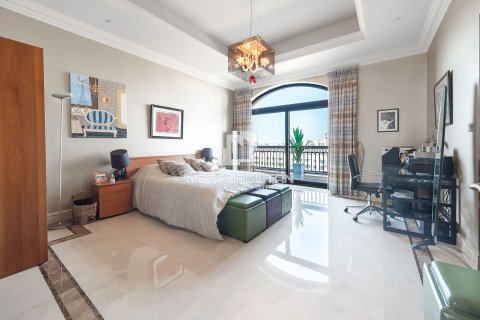 Ático en Palm Jumeirah, Dubai, 5 dormitorios, 456 m², № 72941 - foto 2