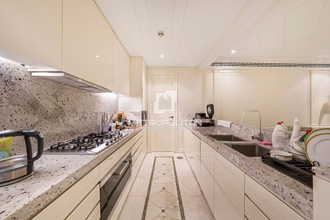 Apartamento en Palazzo Versace, Culture Village, Dubai, 3 dormitorios, 353 m², № 72925 - foto 8